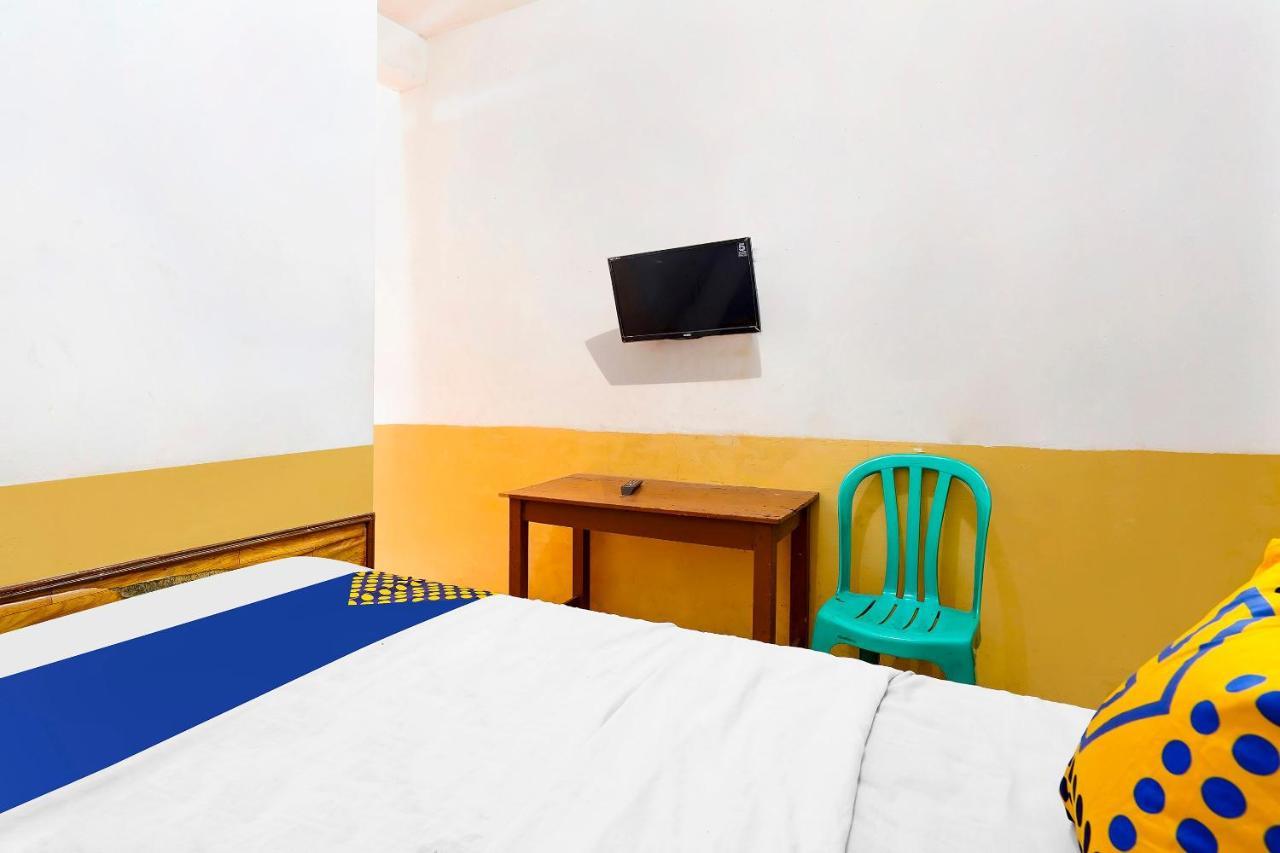 Spot On 91444 Hotel Arimbi Bandung Eksteriør billede