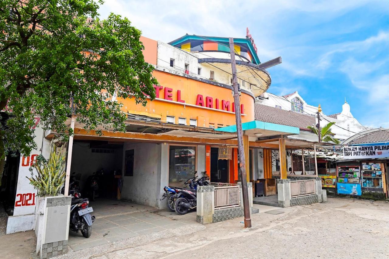 Spot On 91444 Hotel Arimbi Bandung Eksteriør billede