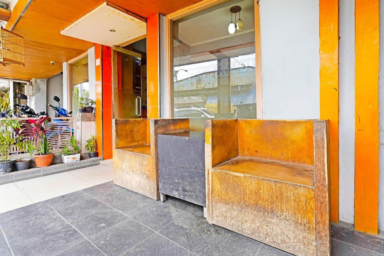 Spot On 91444 Hotel Arimbi Bandung Eksteriør billede